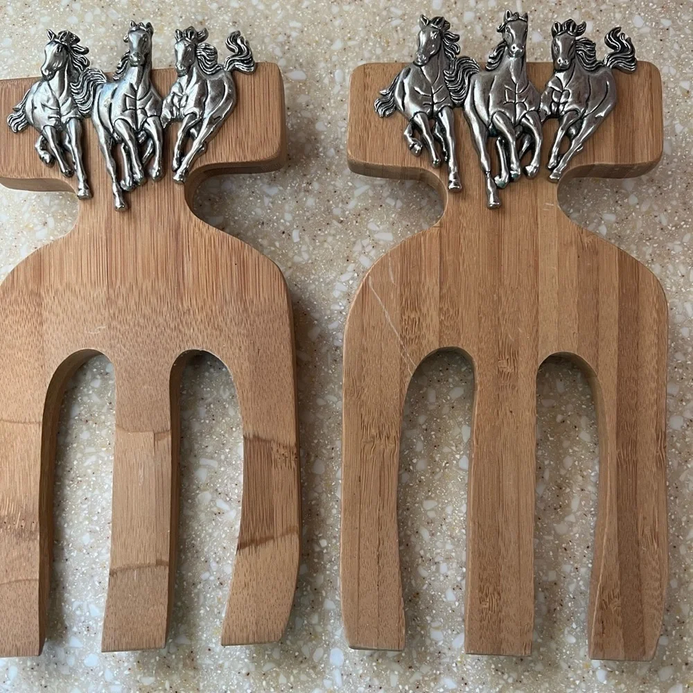 Western Silver Horses Wooden Salad Tossing Server Forks Claw Serving Utensils